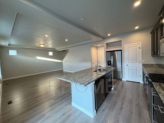Photo - 2527 N Wallace Way