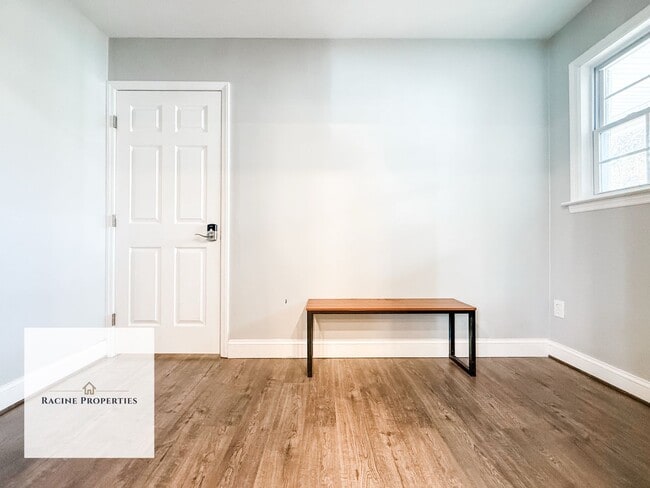 Photo - Furnished Two Bedroom Close to Downtown