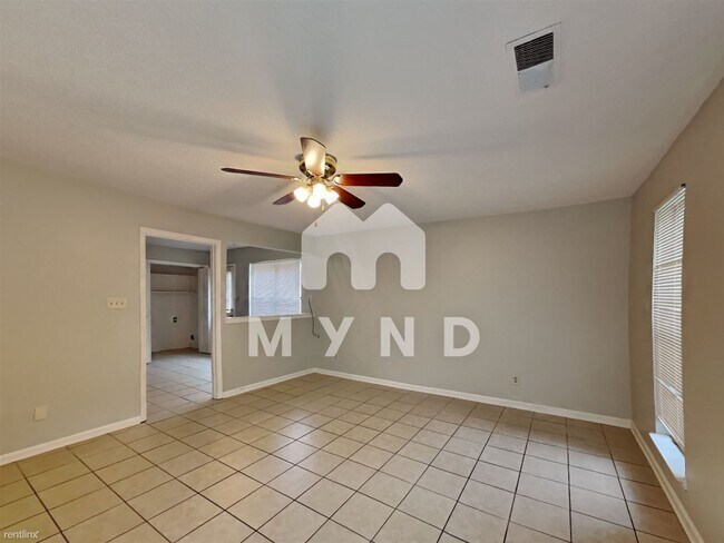 Photo - 3 br, 2 bath House - 3400 Castle Dr