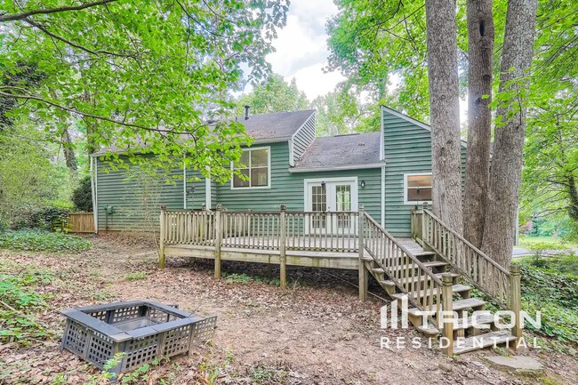 Photo - 1850 Winding Creek Ln SW House