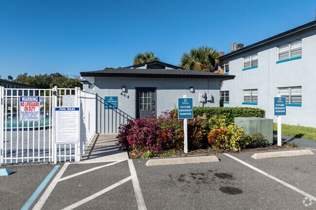 Leasing Office