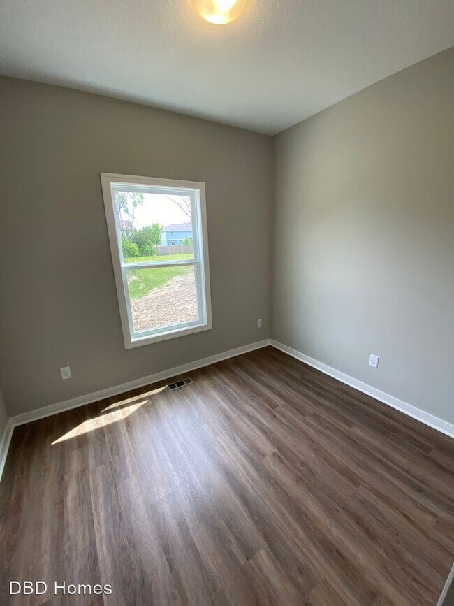 Photo - 3 br, 1.5 bath House - 5322 Copper Horse T...