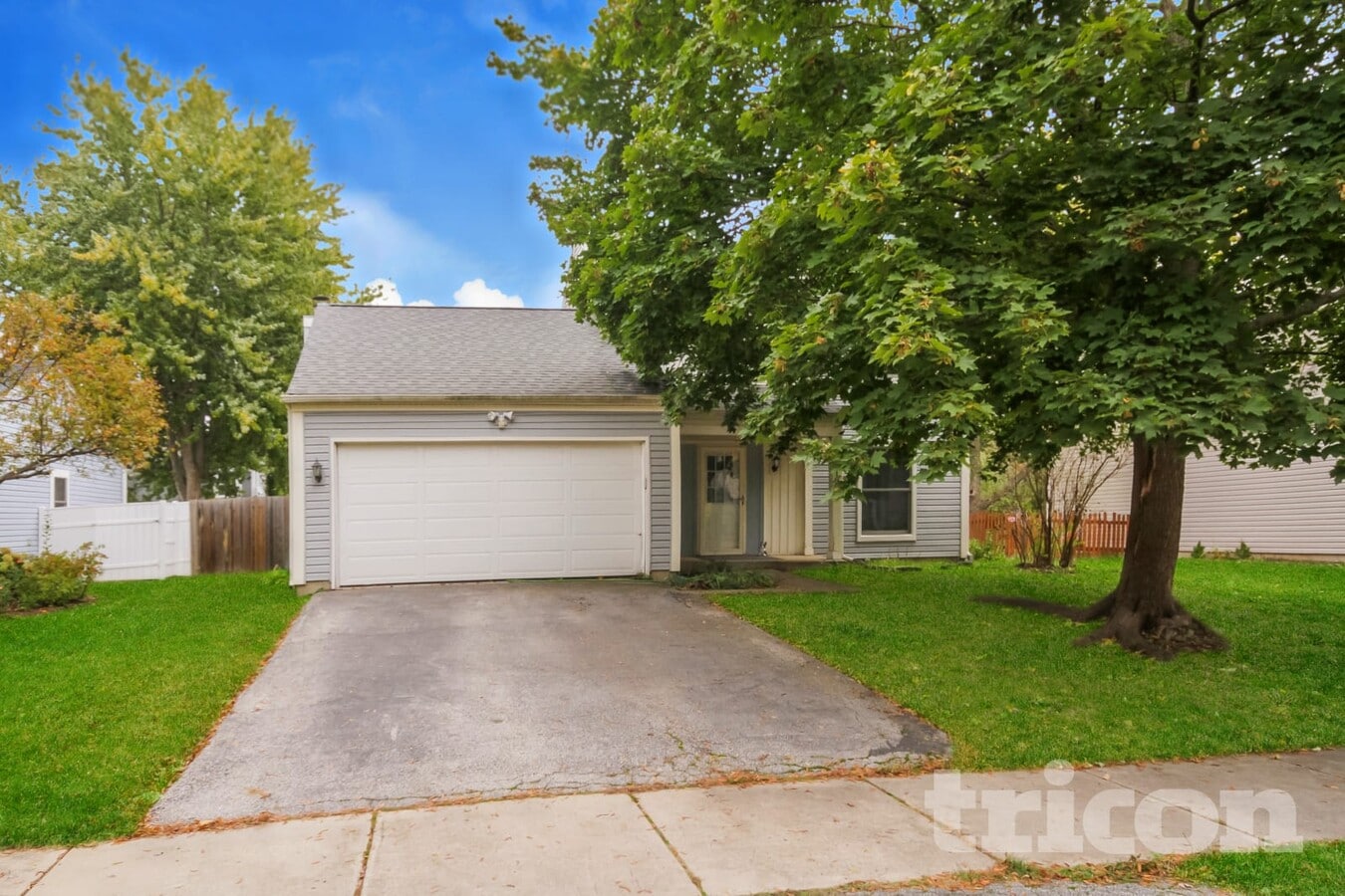 Photo - 1419 Farrington Ln