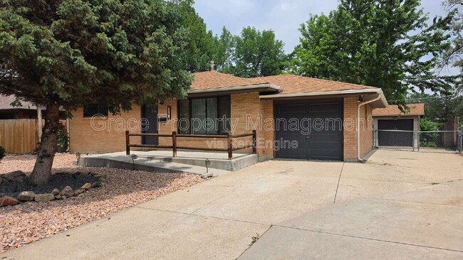 Building Photo - 270 Beryl Way