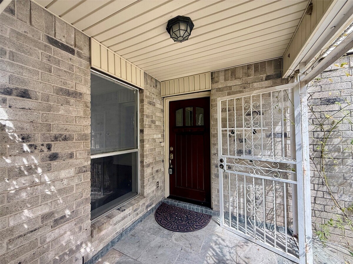 Photo - 13222 Pebblewalk Cir N