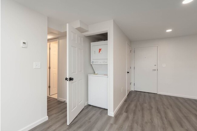 In-Unit Washer / Dryer