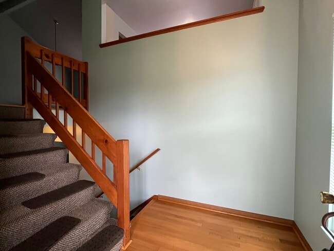 Photo - 965 Amberwood Pl