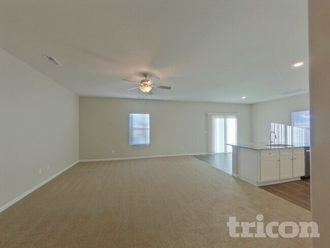 Photo - 4354 One Mile Wy