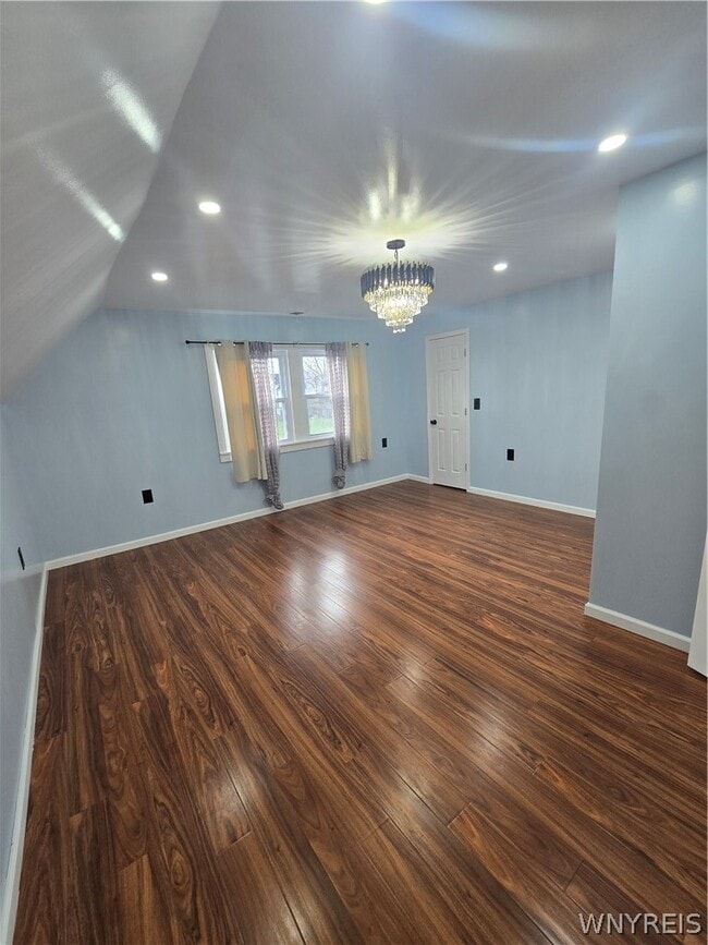 Photo - 517 Goodyear Ave