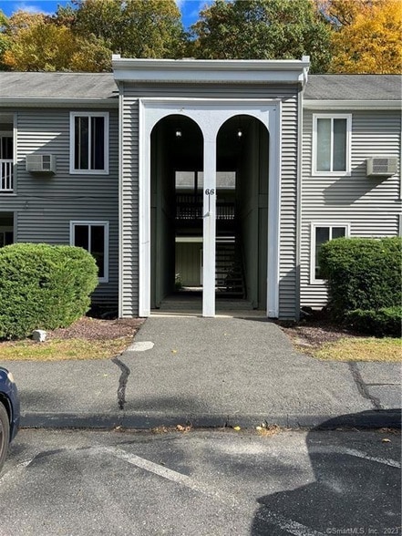 Building Photo - 66 Nashville Rd