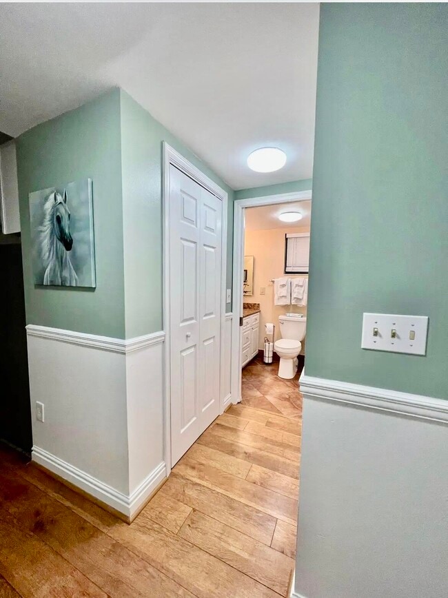 Photo - 11863 Wimbledon Cir Unit 435
