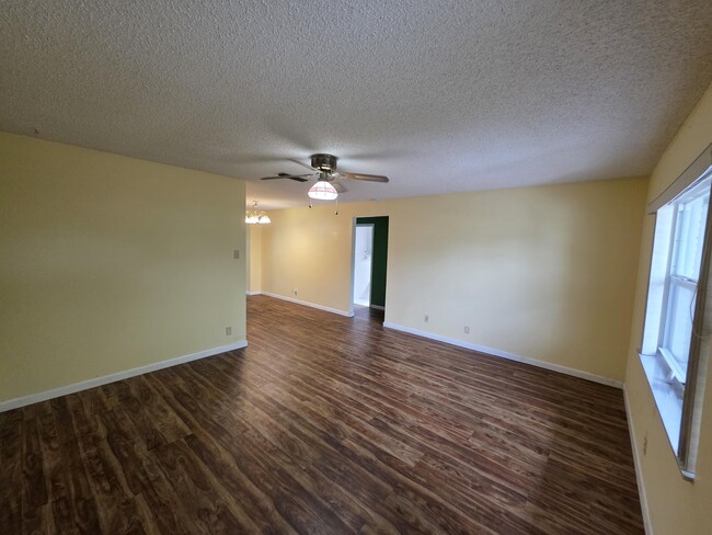 Photo - 7195 NW 9th Ct