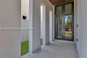 Photo - 921 NE 17th Terrace