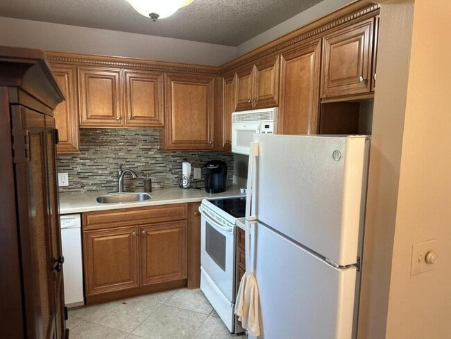 Photo - 136 Coventry I Unit 136