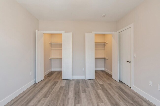 Photo - 6108 Hudson Ave