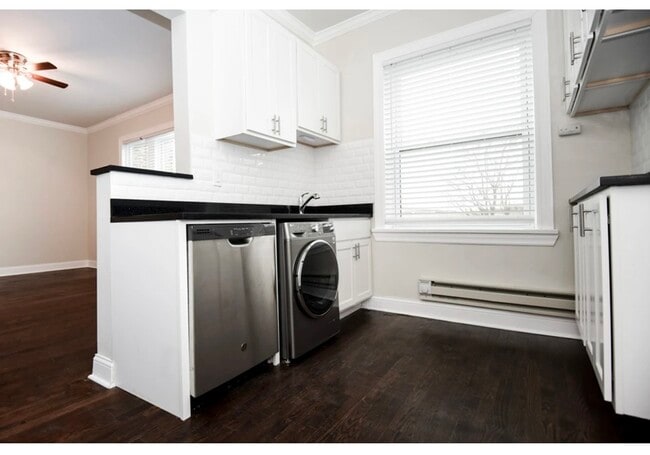 Photo - 312 Lee St Unit 2
