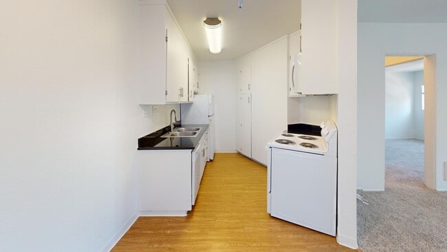 Photo - 1829 Lincoln Ave Unit 303