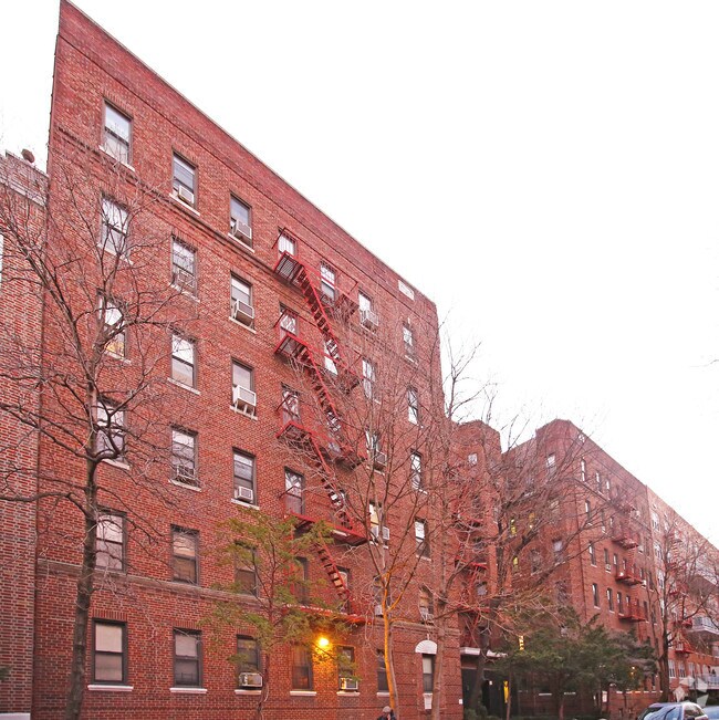 Photo - 385 Argyle Rd