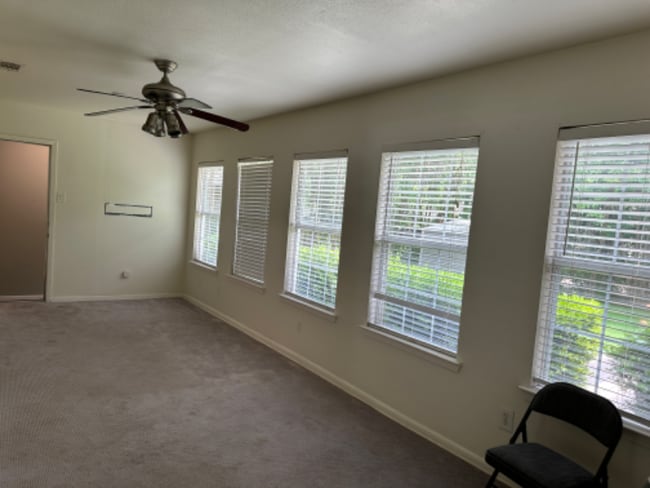 Photo - 4312 Skillman St