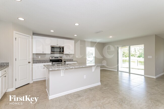 Photo - 215 Southern Breeze Lp