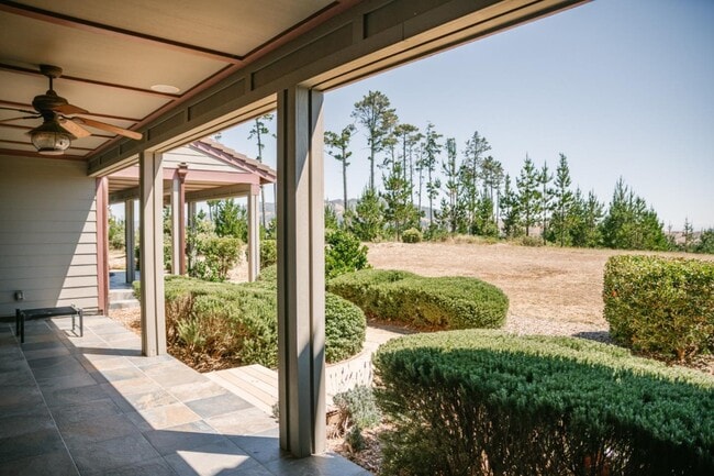 300 Corona Rd