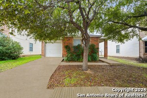Photo - 134 Cindy Lou Dr