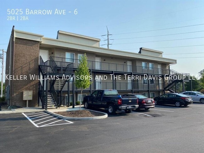 Building Photo - 5025 Barrow Ave Unit 6