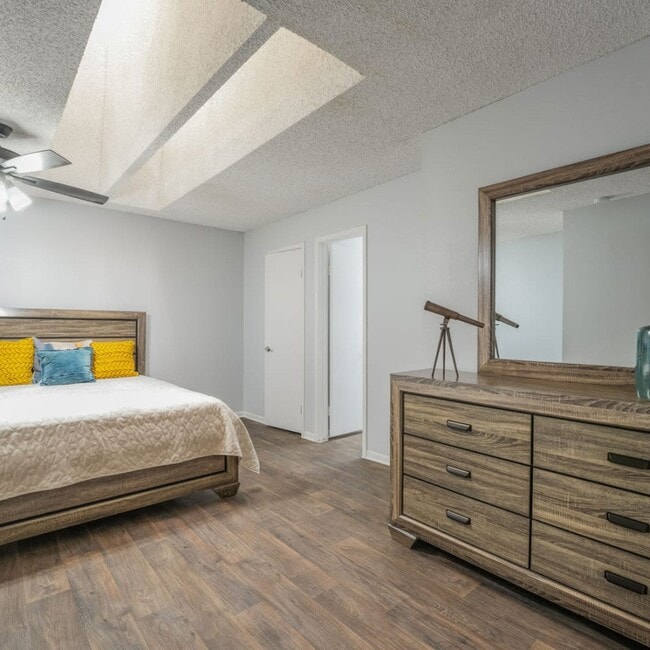 Lakebridge Townhomes