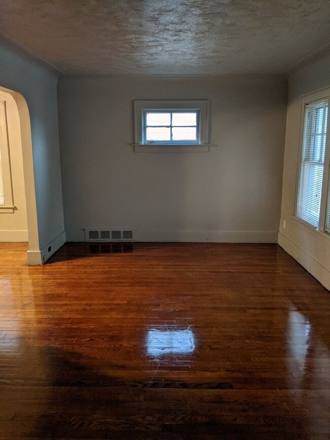 Photo - 2195 Springle St Unit 2197 Springle 2 (Lower)