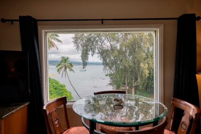 Photo - 355 Kalanianaole St