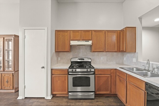 Photo - 3651 Woodlace Dr