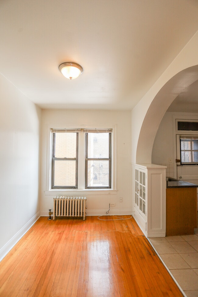 Photo - 1624 W Lunt Ave Unit #3A