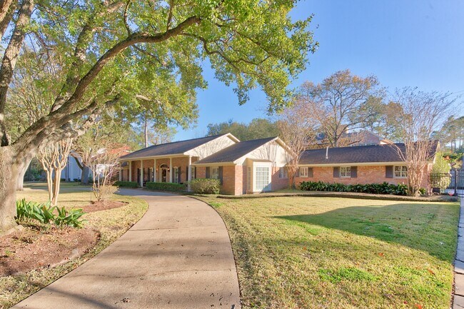 Photo - 11407 S Chestwood Dr