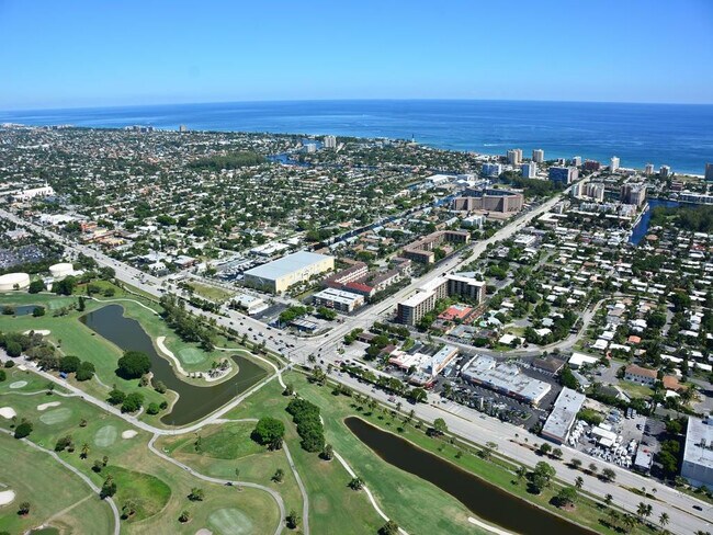 Photo - 2708 NE 14th Street Causeway Unit 2