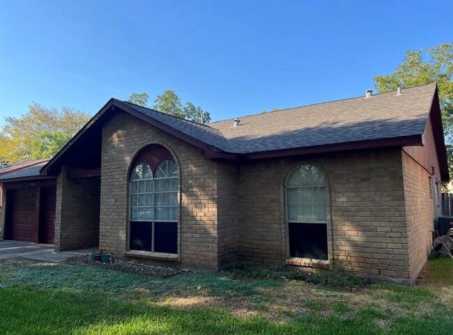Building Photo - 3119 Jenny Dr Rental