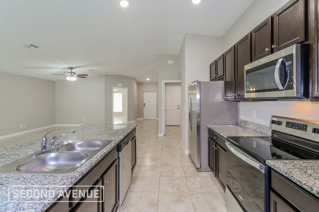 Photo - 256 Santo Domingo Ave SW