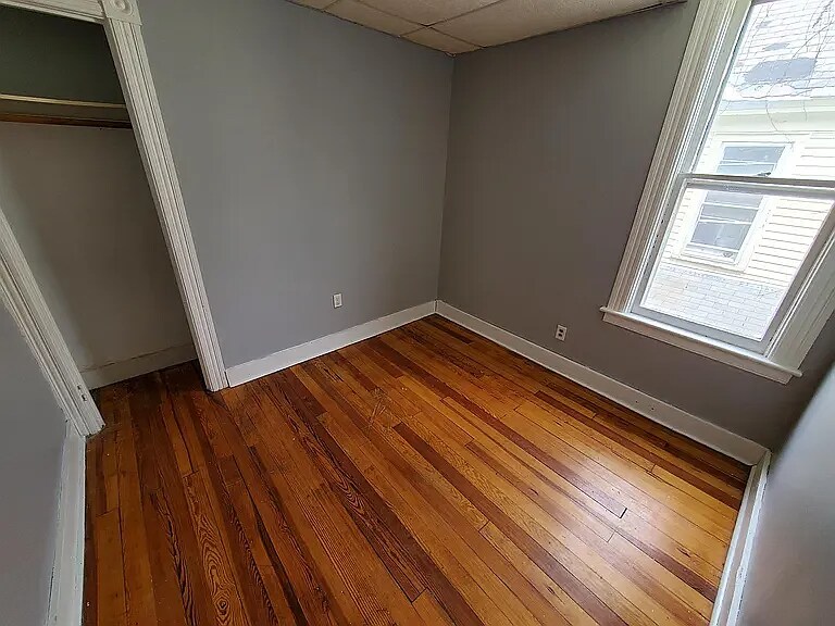 Photo - 1037 University Pl