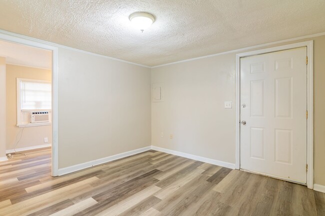 Photo - 2924 10th Ave Unit 1004 30th St C