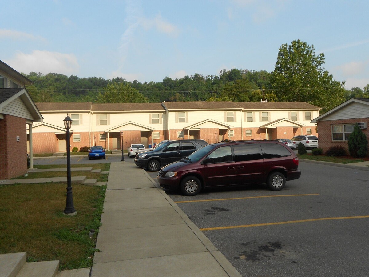 Photo - 2 BR 60% Hill View II Unit 206