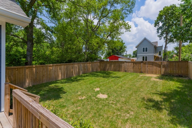 Photo - 716 29th Ave N