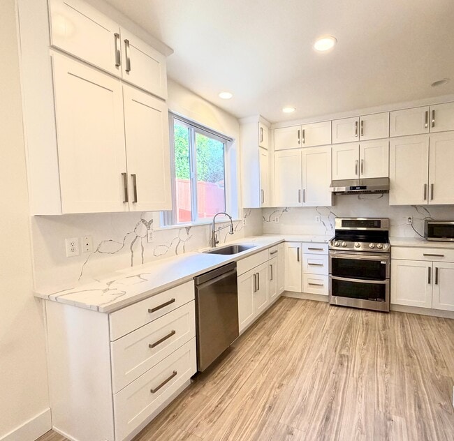 Photo - 17850 110th Pl SE