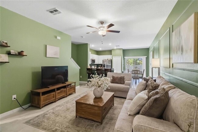 2549 Sunray Venus Wy