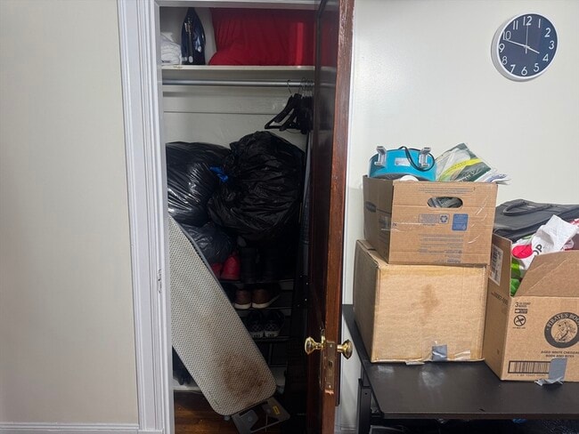 Photo - 108 Wilmington Ave Unidad 1