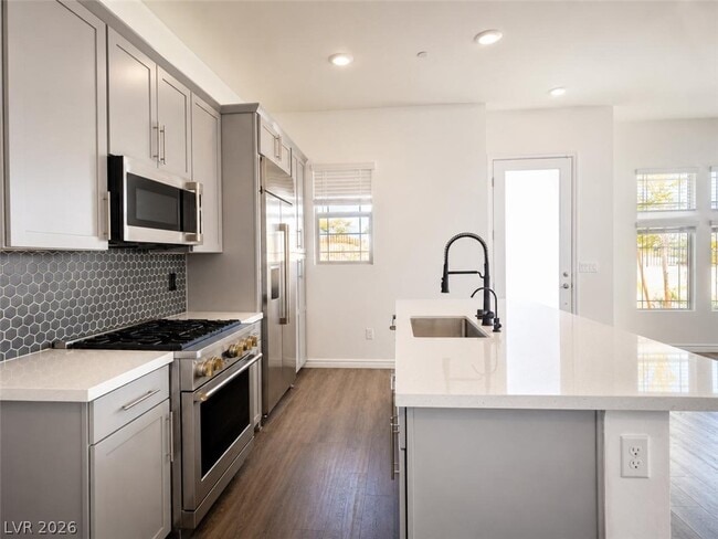 Building Photo - 12524 Primrose Grove Ln
