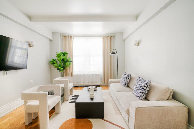 Building Photo - 238 W 73rd St Rental