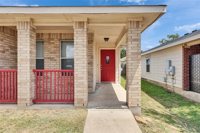 Building Photo - 12420 Sky Harbor Dr Rental