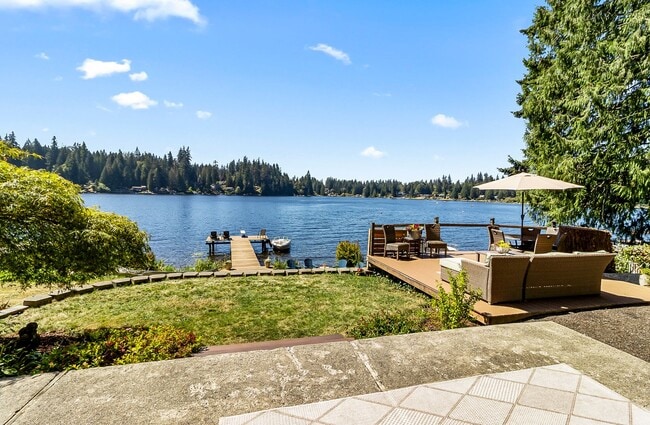 Photo - 5302 Wonderland Rd