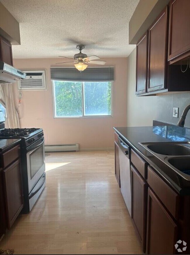 1Bedroom Houses for Rent in Crystal MN 2 Houses