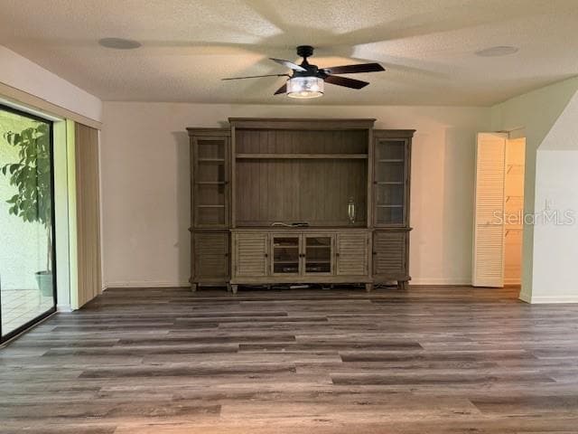 Photo - 1913 Whispering Way