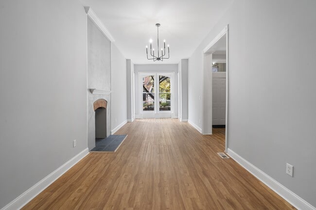 Photo - 1713 Linden Ave